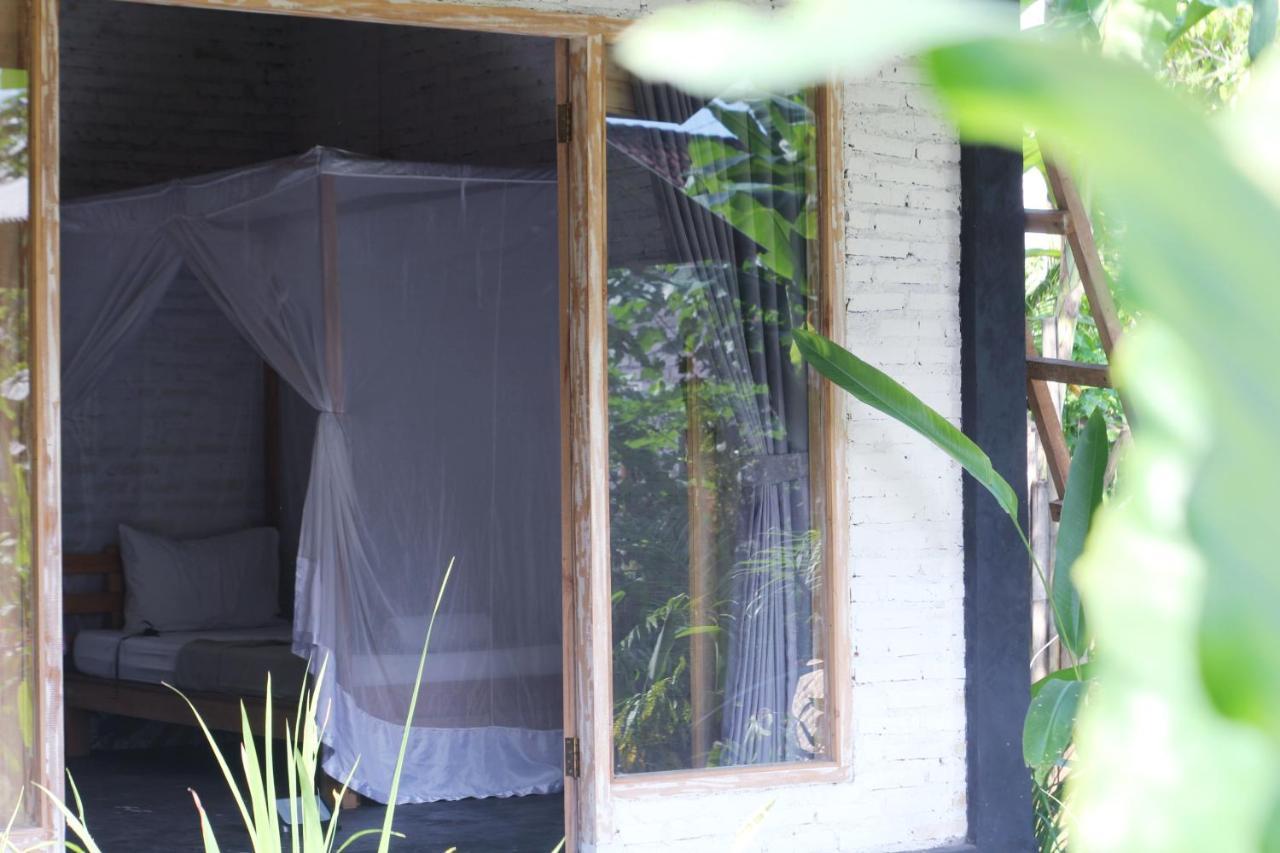 Jungle House - Surf & Stay Pulukan Kültér fotó