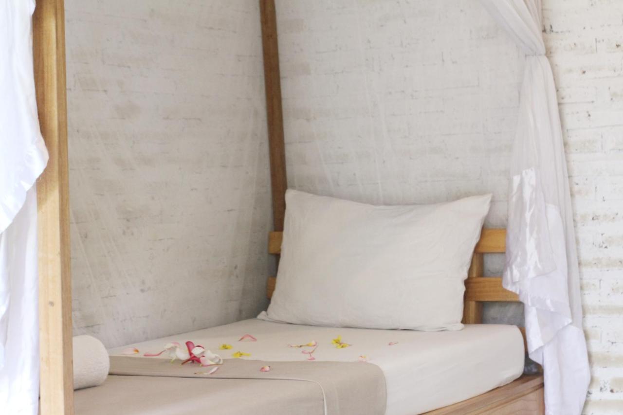Jungle House - Surf & Stay Pulukan Kültér fotó