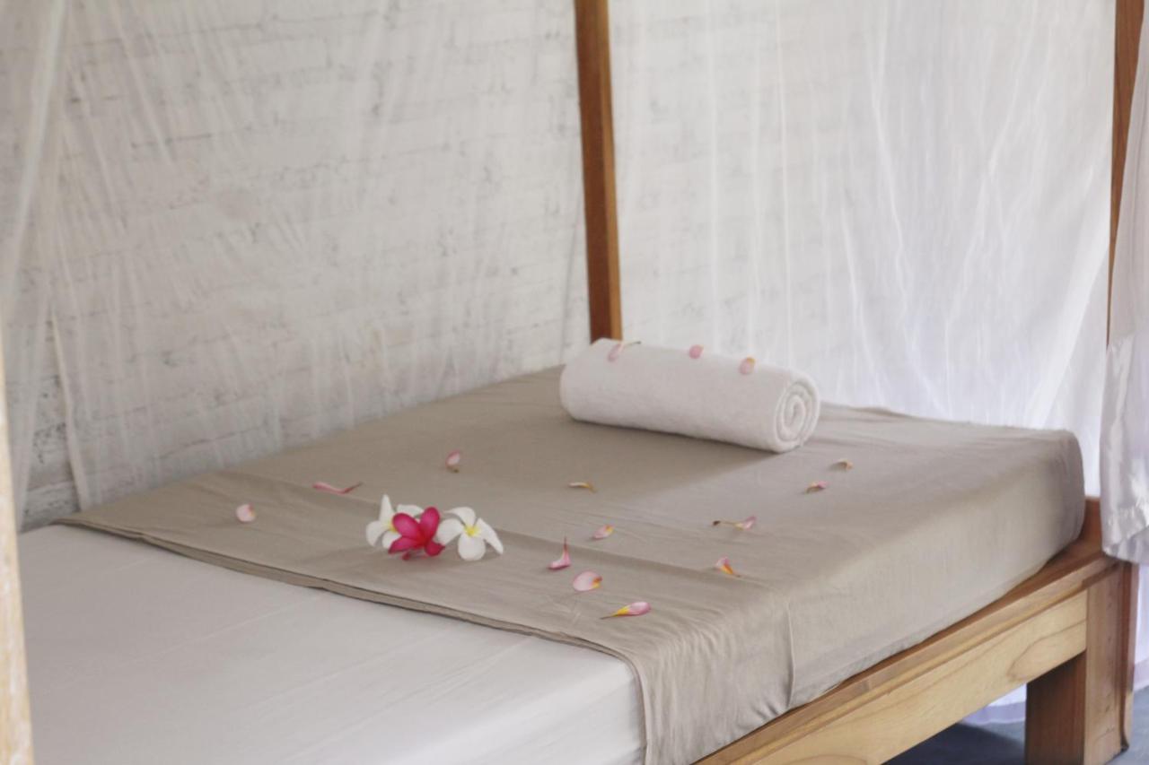 Jungle House - Surf & Stay Pulukan Kültér fotó