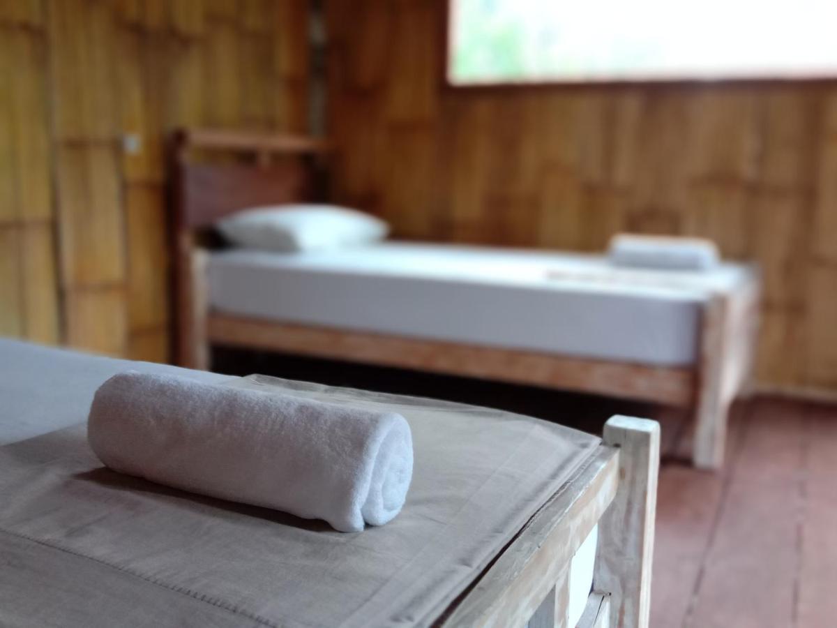 Jungle House - Surf & Stay Pulukan Kültér fotó