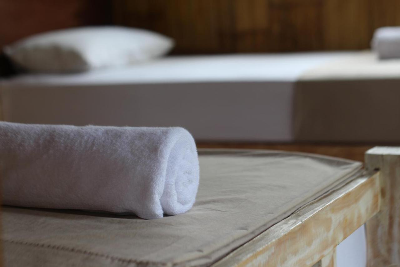 Jungle House - Surf & Stay Pulukan Kültér fotó