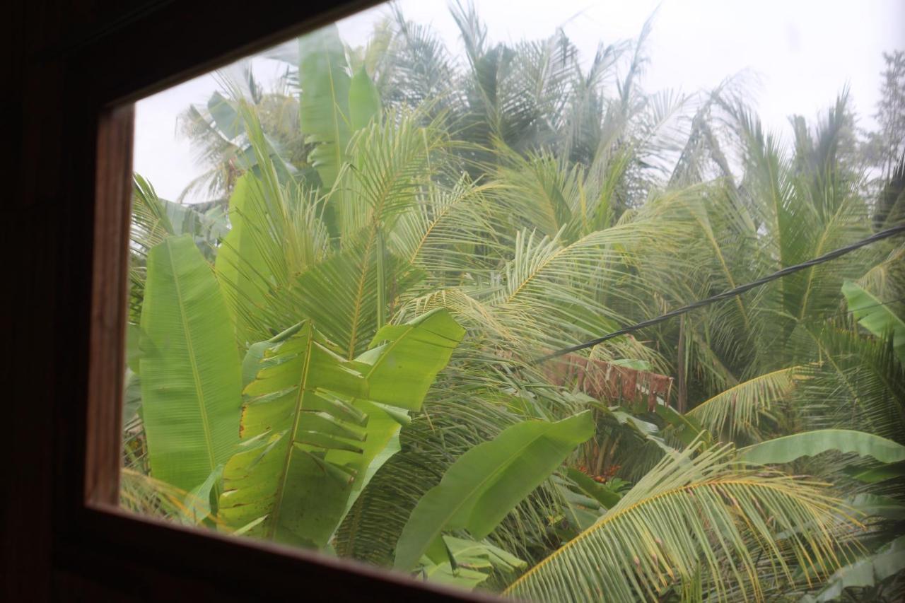Jungle House - Surf & Stay Pulukan Kültér fotó