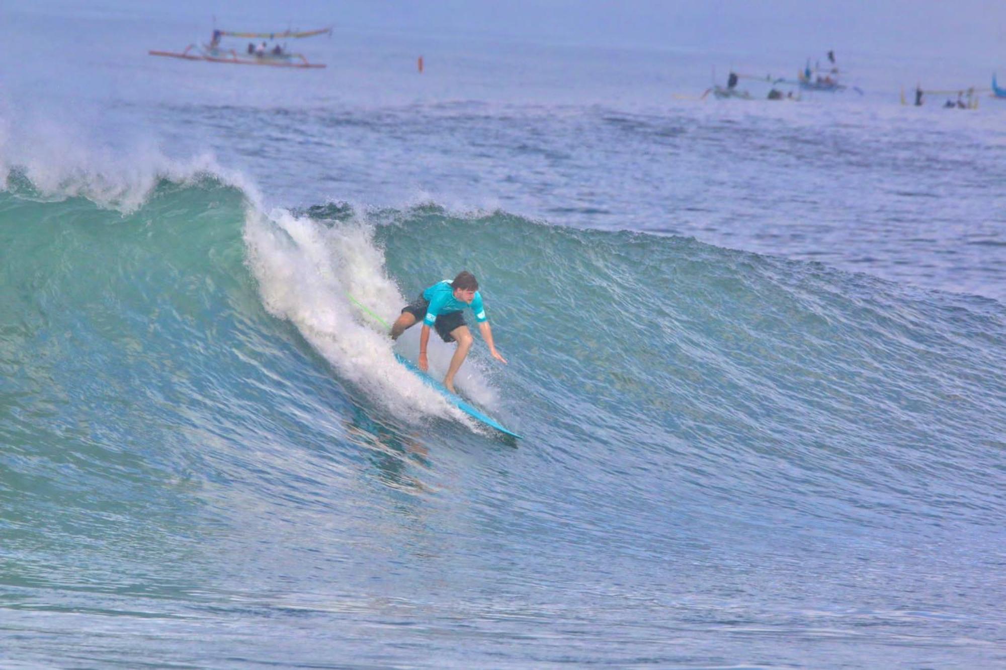 Jungle House - Surf & Stay Pulukan Kültér fotó